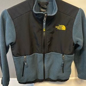 North Face little boys Denali fleece zip jacket. Boys-Size xs/6